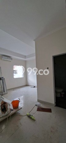 Jual Rumah Bagus Siap Huni LB 180m2 di Serpong Utara, Tangerang Selatan Jual Rumah Bagus Siap Huni LB 180m2 di Serpong Utara, Tangerang Selatan