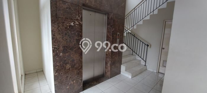 Disewakan Kantor komersial di Tanah Abang luas bangunan 500m2 Disewakan Kantor komersial di Tanah Abang luas bangunan 500m2