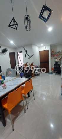 For Sale Hunian Rumah Terawat 2 KT di Graha Raya, Tangerang For Sale Hunian Rumah Terawat 2 KT di Graha Raya, Tangerang