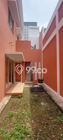 For Sale! Luxury House LT 144m2 Desain Elegan di Gading Serpong For Sale! Luxury House LT 144m2 Desain Elegan di Gading Serpong