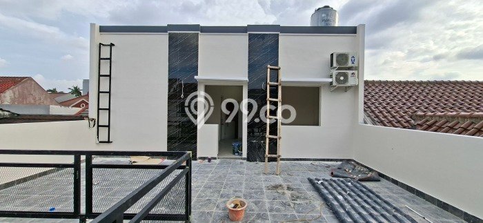 Jual Rumah Bagus Siap Huni LB 180m2 di Serpong Utara, Tangerang Selatan Jual Rumah Bagus Siap Huni LB 180m2 di Serpong Utara, Tangerang Selatan