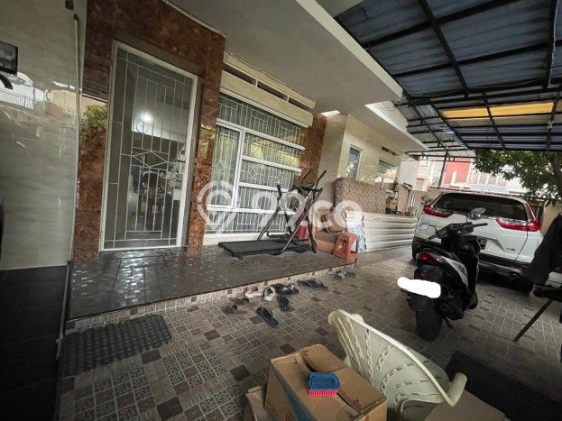 Rumah di , Tangerang, Luas 190m2m² LB 210m2m² Rumah di , Tangerang, Luas 190m2m² LB 210m2m²