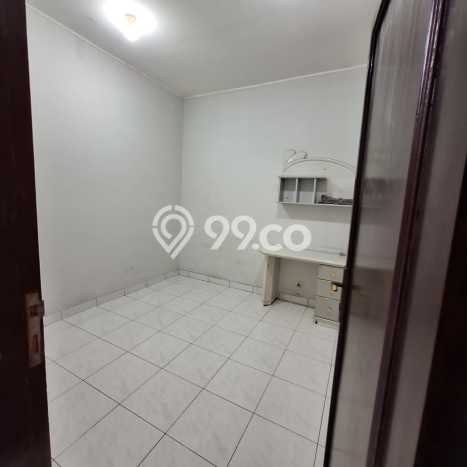 FEATURED! Rumah di Serpong Utara, 3 KT, Lokasi Strategis, LT 200m2m² LB 164m2m² FEATURED! Rumah di Serpong Utara, 3 KT, Lokasi Strategis, LT 200m2m² LB 164m2m²