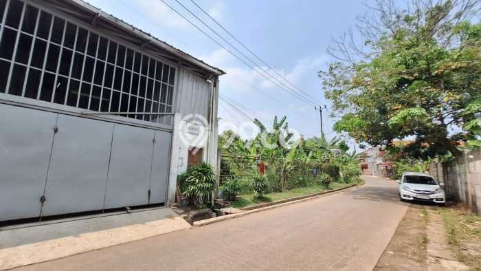 Lahan Strategis di Cisauk Dijual dengan Luas 800m2 Lahan Strategis di Cisauk Dijual dengan Luas 800m2