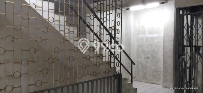 Area Ramai! Gudang Dijual di Grogol Petamburan untuk Bisnis Luas Bangunan 150m2 Area Ramai! Gudang Dijual di Grogol Petamburan untuk Bisnis Luas Bangunan 150m2