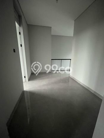 Lokasi terbaik! Rumah siap pakai disewakan di Tandes LB 270m2 Lokasi terbaik! Rumah siap pakai disewakan di Tandes LB 270m2