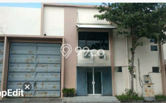 Gudang di Sidoarjo, Luas 432m2m², Disewakan, Area Bisnis, Ready Operasional Gudang di Sidoarjo, Luas 432m2m², Disewakan, Area Bisnis, Ready Operasional