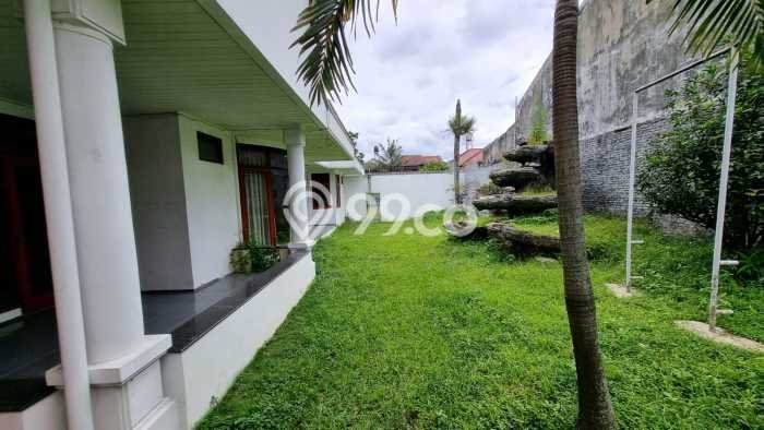 Hunian Eksklusif Dijual LT 1000m2 di Sukajadi, Bandung Hunian Eksklusif Dijual LT 1000m2 di Sukajadi, Bandung