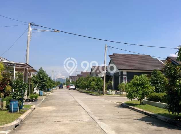 Rumah Modern 2 KT di Taman Kopo Indah Bandung Unfurnished Rumah Modern 2 KT di Taman Kopo Indah Bandung Unfurnished