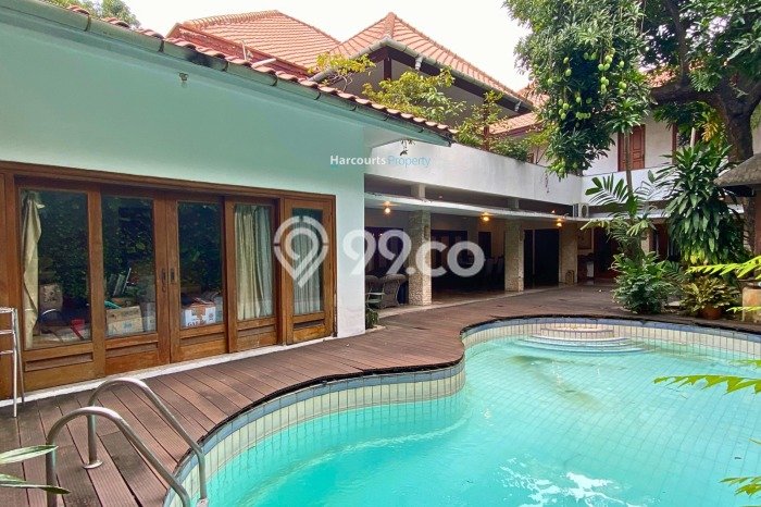 Dijual Rumah 2 In 1 Klasik Lokasi Premium Area Jl. Sisingamangaraja Kebayoran Baru Dijual Rumah 2 In 1 Klasik Lokasi Premium Area Jl. Sisingamangaraja Kebayoran Baru