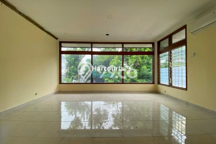 Disewakan Rumah 2 Lantai Luas bisa untuk Cocok untuk Kantor Area Jl. Kemang Selatan Disewakan Rumah 2 Lantai Luas bisa untuk Cocok untuk Kantor Area Jl. Kemang Selatan