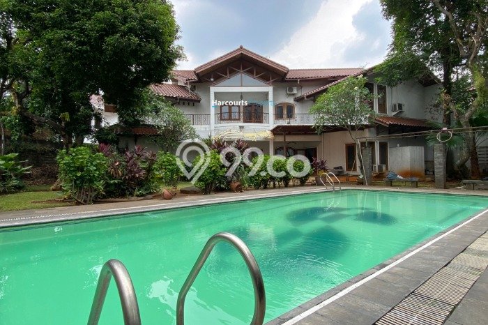 Dijual Rumah Klasik 2 Lantai Banyak Kamar Area Jl. Metro Alam Pondok Indah Dijual Rumah Klasik 2 Lantai Banyak Kamar Area Jl. Metro Alam Pondok Indah