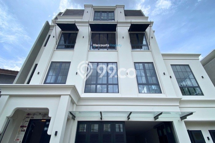 Dijual Rumah Brand New Finishing Progress Modern American Classic Area Jl. Cibeber Kebayoran Baru Dijual Rumah Brand New Finishing Progress Modern American Classic Area Jl. Cibeber Kebayoran Baru