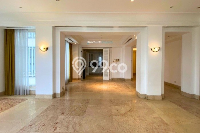 Disewakan 3BR Apartemen The Residence Terawat Disewakan 3BR Apartemen The Residence Terawat