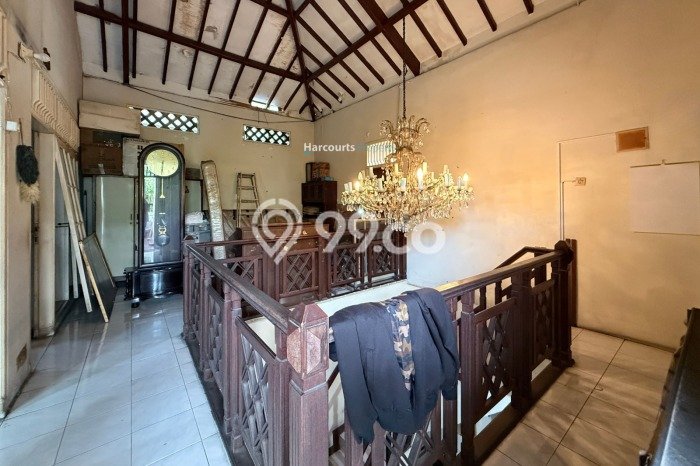 Dijual Rumah Klasik Hitung Tanah Cocok untuk Bangun Ulang Area H. Nawi Dijual Rumah Klasik Hitung Tanah Cocok untuk Bangun Ulang Area H. Nawi
