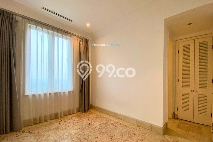 Disewakan 3BR Apartemen The Residence Terawat Disewakan 3BR Apartemen The Residence Terawat
