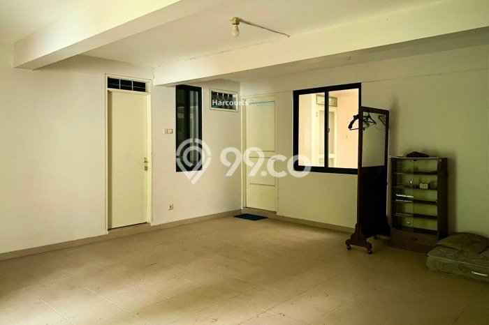 Senopati Area, Disewakan Rumah Hunian 1 Klasik Tropica Lantai Lingkungan Tenang Kawasan Prime Di Senopati Senopati Area, Disewakan Rumah Hunian 1 Klasik Tropica Lantai Lingkungan Tenang Kawasan Prime Di Senopati
