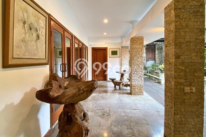 Dijual Rumah 2 In 1 Klasik Lokasi Premium Area Jl. Sisingamangaraja Kebayoran Baru Dijual Rumah 2 In 1 Klasik Lokasi Premium Area Jl. Sisingamangaraja Kebayoran Baru