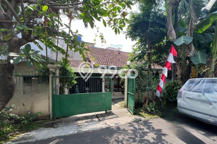 Cipete Area, Dijual Rumah Lama Hitung Tanah Bisa Dibangun Ulang Untuk Kos-kosan Dekat Pusat Bisnis ITC Cipete Area, Dijual Rumah Lama Hitung Tanah Bisa Dibangun Ulang Untuk Kos-kosan Dekat Pusat Bisnis ITC