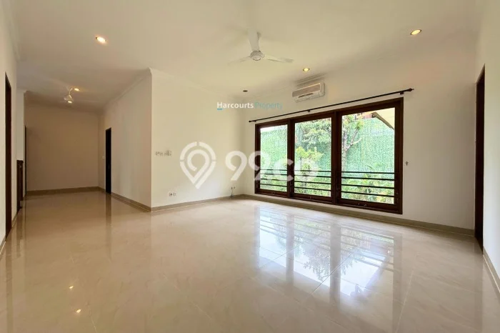 Disewakan Compound Terawat Classic Tropical Area Pejaten Disewakan Compound Terawat Classic Tropical Area Pejaten