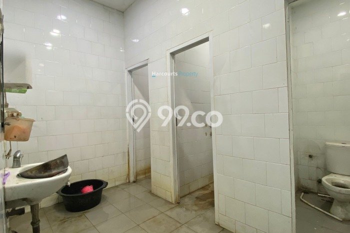 Dijual Ruko 3 Lantai Strategis Cocok untuk Kantor dan Usaha Area Jl. Kemang Raya Dijual Ruko 3 Lantai Strategis Cocok untuk Kantor dan Usaha Area Jl. Kemang Raya