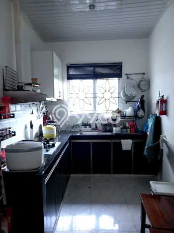 Jual Rumah Strategis Bagus Punya 3 KT di Ciputat Tangerang Selatan SHM Jual Rumah Strategis Bagus Punya 3 KT di Ciputat Tangerang Selatan SHM