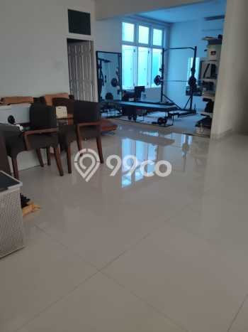 Dijual Rumah Luas Megah Dengan View Eksklusif di Gading Serpong, Tangerang Dijual Rumah Luas Megah Dengan View Eksklusif di Gading Serpong, Tangerang