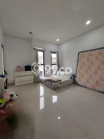 Rumah Modern 3 KT di Gading Serpong Tangerang Rumah Modern 3 KT di Gading Serpong Tangerang