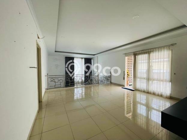 Rumah Luxury Modern Tanpa Renovasi di Gading Serpong Tangerang Rumah Luxury Modern Tanpa Renovasi di Gading Serpong Tangerang