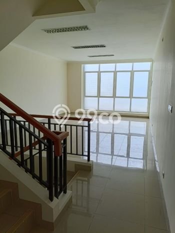 LOKASI SUPER STRATEGIS! Ruko Kawasan Serpong Utara, Luas 82m², Prospek Pengunjung LOKASI SUPER STRATEGIS! Ruko Kawasan Serpong Utara, Luas 82m², Prospek Pengunjung