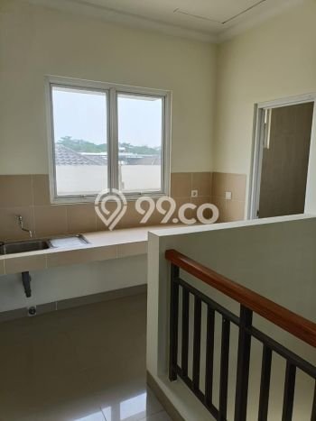 LOKASI SUPER STRATEGIS! Ruko Kawasan Serpong Utara, Luas 82m², Prospek Pengunjung LOKASI SUPER STRATEGIS! Ruko Kawasan Serpong Utara, Luas 82m², Prospek Pengunjung