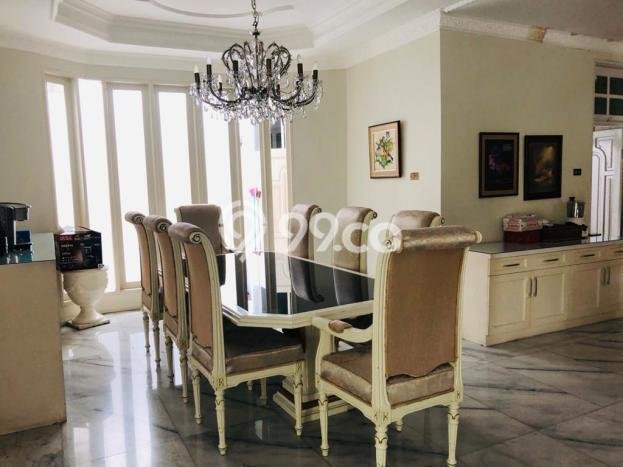 Dijual Rumah Luas Elegan Dengan View Eksklusif di Pluit, Jakarta Utara Dijual Rumah Luas Elegan Dengan View Eksklusif di Pluit, Jakarta Utara