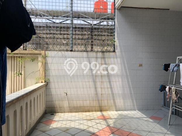 Rumah Elit Modern Siap Huni di Pluit Jakarta Utara Rumah Elit Modern Siap Huni di Pluit Jakarta Utara
