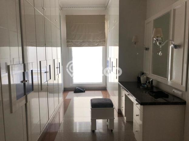 Hunian Ideal dengan LT 560m2 & LB 560m2 Dikontrakkan di Pantai Indah Kapuk Hunian Ideal dengan LT 560m2 & LB 560m2 Dikontrakkan di Pantai Indah Kapuk