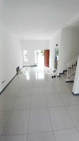 Dijual Hunian Rumah Terawat 3 Kamar di Pasteur, Bandung Dijual Hunian Rumah Terawat 3 Kamar di Pasteur, Bandung