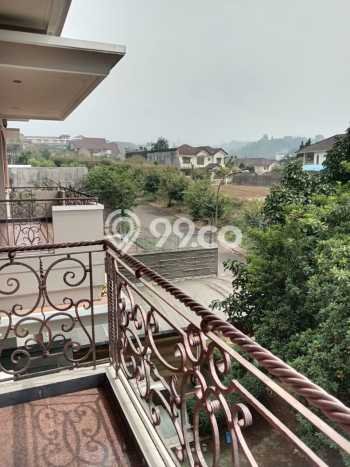 Jual Rumah Mewah Elegan Dengan View Eksklusif di Setiabudi, Bandung Jual Rumah Mewah Elegan Dengan View Eksklusif di Setiabudi, Bandung
