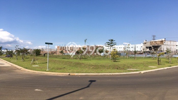 Tanah Kavling Dijual di Summarecon Bandung, Bandung dengan Luas Tanah 1188m2 Tanah Kavling Dijual di Summarecon Bandung, Bandung dengan Luas Tanah 1188m2