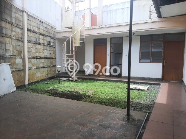 Disewakan Rumah Harga Terjangkau di Mekar Wangi Bandung Punya 4 Kamar Tidur Disewakan Rumah Harga Terjangkau di Mekar Wangi Bandung Punya 4 Kamar Tidur