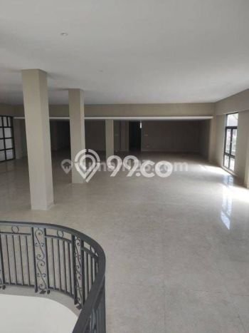 Dijual! Kantor di Dago Bandung LT 1040m2 / LB 800m2 Kawasan Strategis Dijual! Kantor di Dago Bandung LT 1040m2 / LB 800m2 Kawasan Strategis