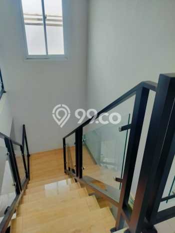 Rumah Luas Asri 3 KT Siap Pakai di Margacinta Bandung Rumah Luas Asri 3 KT Siap Pakai di Margacinta Bandung