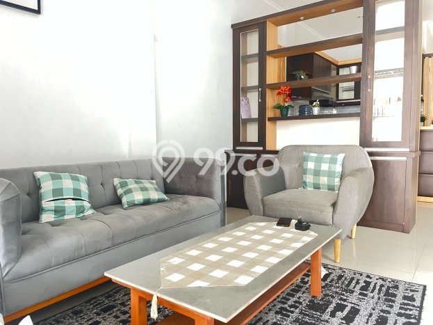 Disewakan! Rumah 2 Kamar Tidur &
2 Kamar Mandi di Buah Batu, Bandung Disewakan! Rumah 2 Kamar Tidur &
2 Kamar Mandi di Buah Batu, Bandung