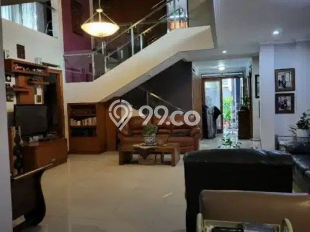 PROPERTI UNGGULAN! Rumah Strategis di Coblong, LT 515m2m² Bangunan 700m2m² PROPERTI UNGGULAN! Rumah Strategis di Coblong, LT 515m2m² Bangunan 700m2m²