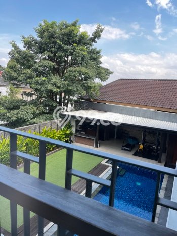 Ready to Use! Premium House LT 885m2 Desain Modern di Pasteur Ready to Use! Premium House LT 885m2 Desain Modern di Pasteur