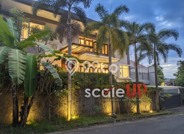 Jual Rumah Luas Megah Dengan View Cantik di Pasteur, Bandung Jual Rumah Luas Megah Dengan View Cantik di Pasteur, Bandung