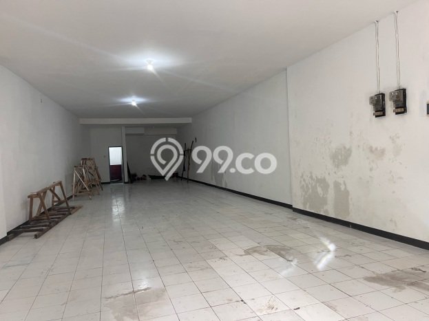 Disewakan Ruko di Kawasan Ramai Buah Batu Luas 120m2 Disewakan Ruko di Kawasan Ramai Buah Batu Luas 120m2