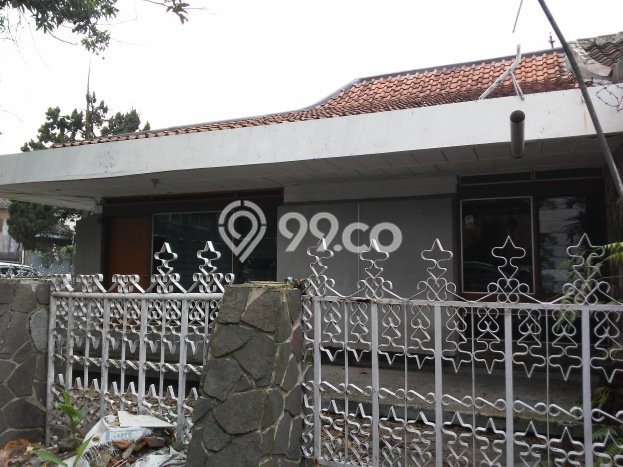 Disewakan! Rumah 5 Kamar Tidur &
2 Kamar Mandi di Bandung Kota, Bandung Disewakan! Rumah 5 Kamar Tidur &
2 Kamar Mandi di Bandung Kota, Bandung