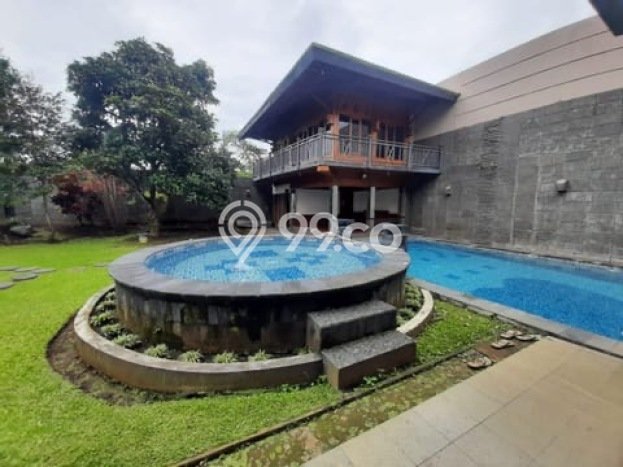 Jual Rumah Mewah Elegan Dengan View Eksklusif di Setiabudi, Bandung Jual Rumah Mewah Elegan Dengan View Eksklusif di Setiabudi, Bandung