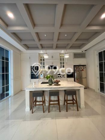Rumah Elit Modern Siap Huni di Pantai Indah Kapuk Jakarta Utara Rumah Elit Modern Siap Huni di Pantai Indah Kapuk Jakarta Utara
