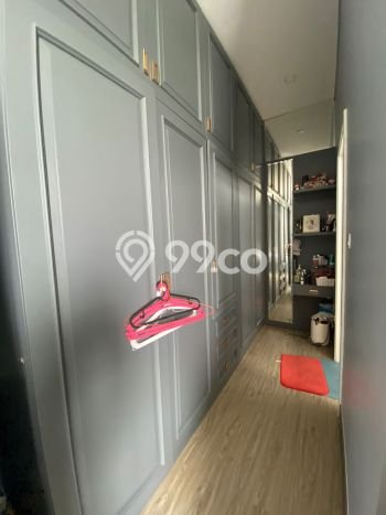 Dijual Rumah Mewah Exclusive di Karang Tengah, Tangerang Dijual Rumah Mewah Exclusive di Karang Tengah, Tangerang