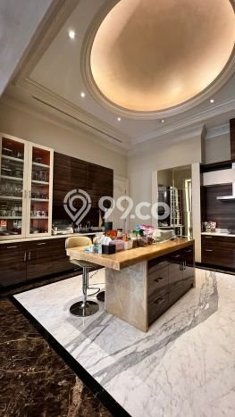 Rumah Luxury Modern Tanpa Renovasi di Pantai Indah Kapuk Jakarta Utara Rumah Luxury Modern Tanpa Renovasi di Pantai Indah Kapuk Jakarta Utara